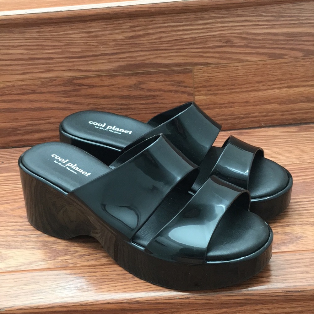 Cool Planet by Steve Madden Jelly Sandals